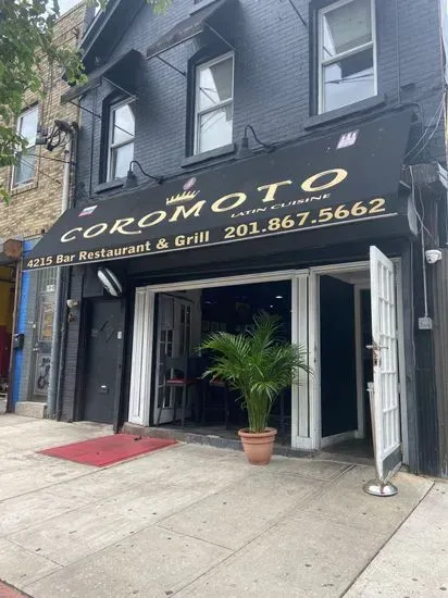 Coromoto Restaurant & Bar