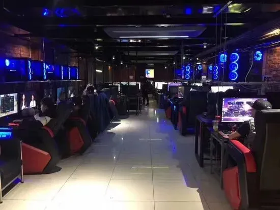 网吧部落Internet cafe