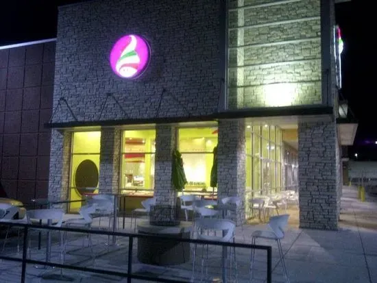 Menchie's Frozen Yogurt