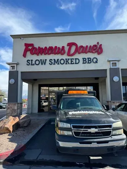 Famous Dave's Quick 'Que