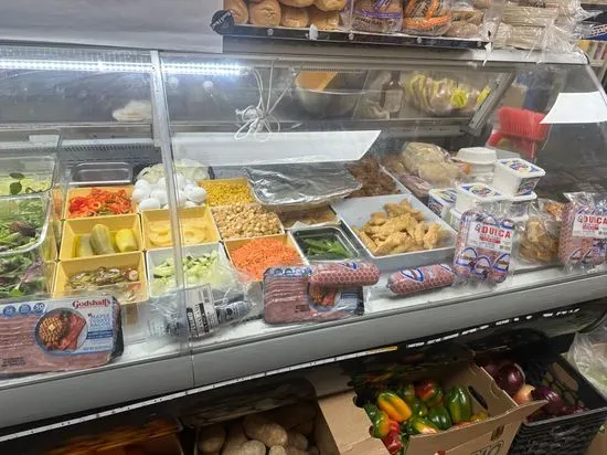 Moe's 2430 Deli Grocery