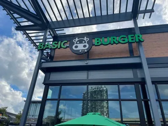 Basic Burger - Tysons West