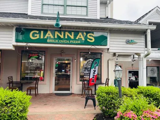 Gianna's Pizza & Catering