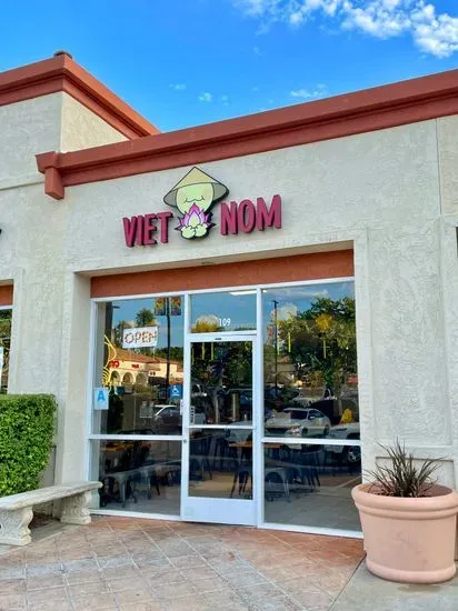 VIET NOM