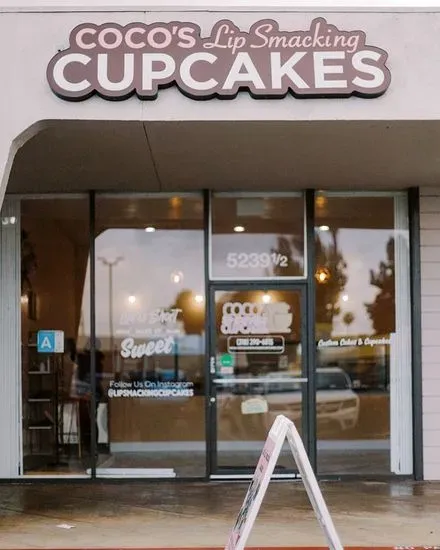 Coco's Lip Smacking Cupcakes