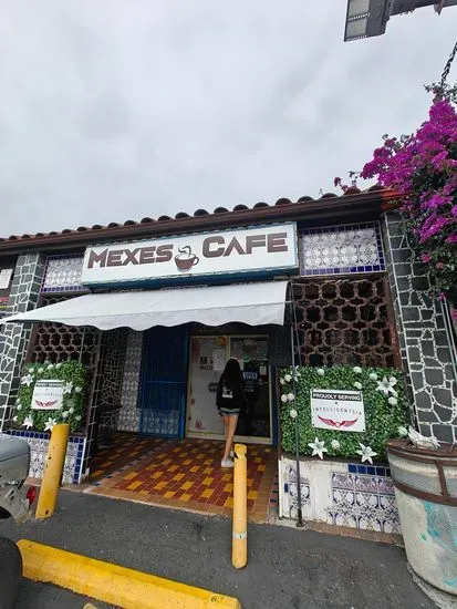 Mexes Cafe