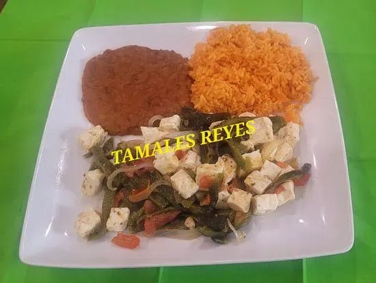 TAMALES REYES