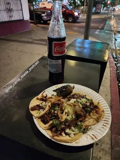 El Tacoache taco truck