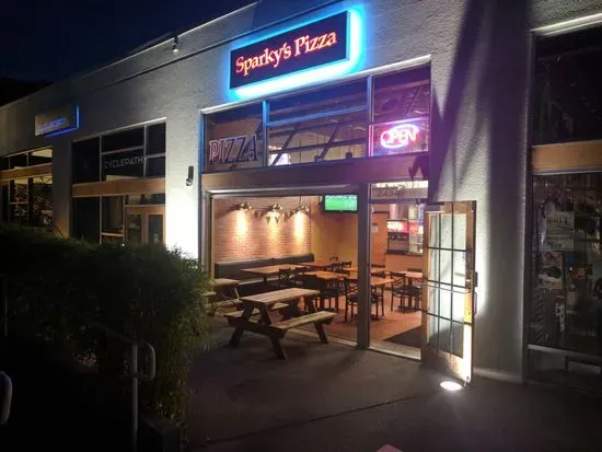 Sparky's Pizza: Portland - Brazee