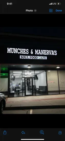 Munches And Manervas Soul Food Cafe