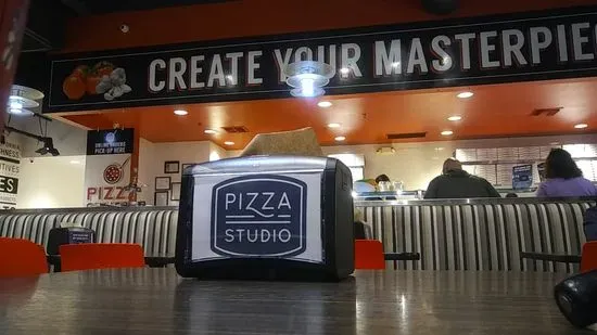 Pizza Studio