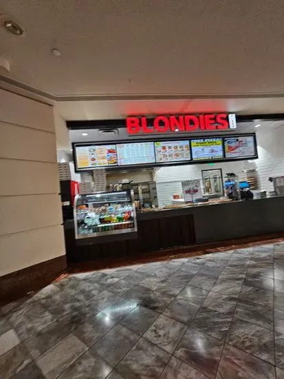 Blondie’s Pizza