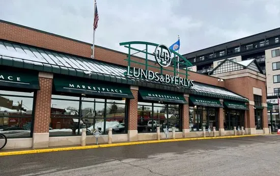 Lunds & Byerlys Uptown Minneapolis