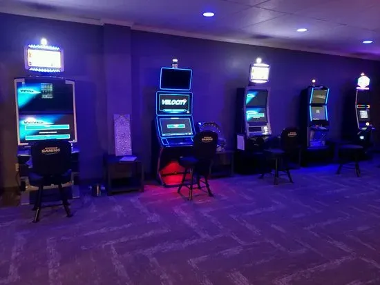 Julies Video Poker & Slots