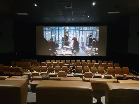 Studio Movie Grill