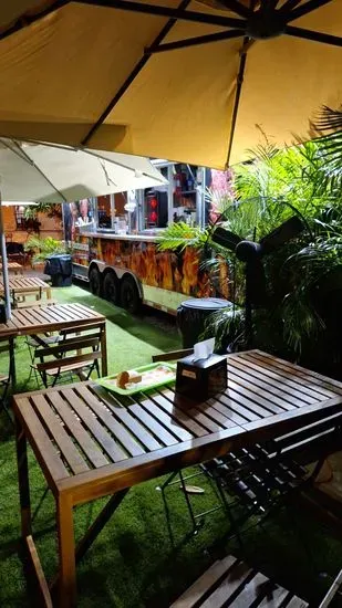 AJA FOOD TRUCK FORT LAUDERDALE