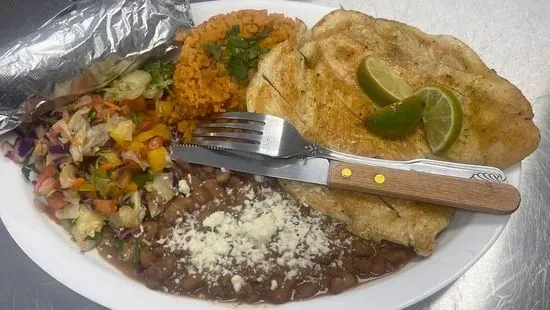 comida y antojitos mexicana