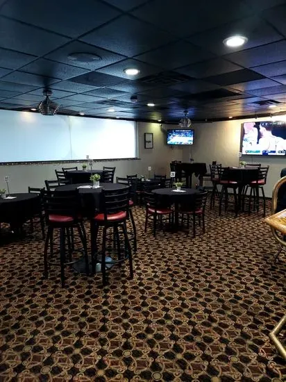 Sunni B Sports Bar And Grill