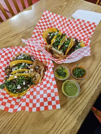 Tacos Los Gomez