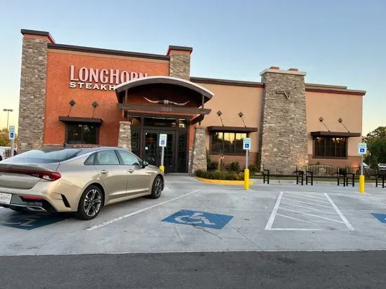 LongHorn Steakhouse