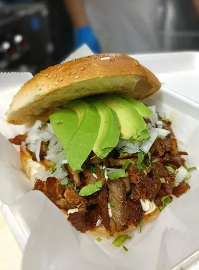 Taqueria Hernandez Food Truck