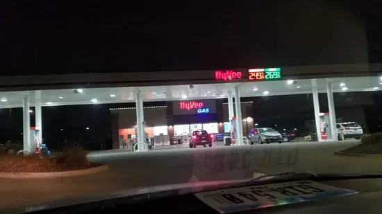 Hy-Vee Fast & Fresh
