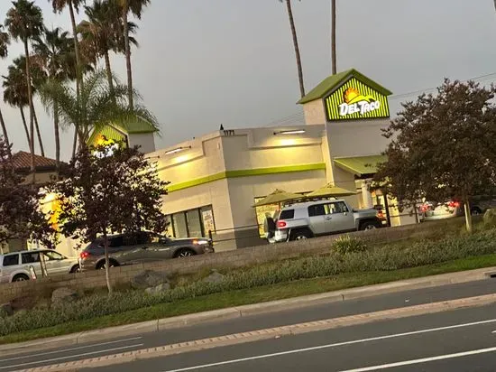 Del Taco