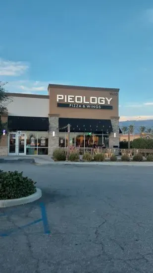 Pieology Pizzeria