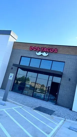 Dos Tacos