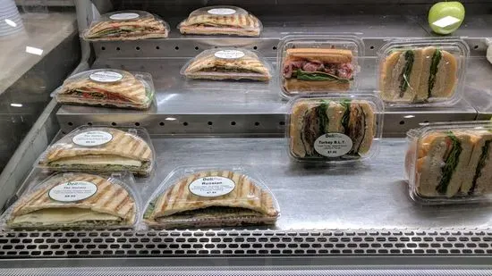 Deli Plus