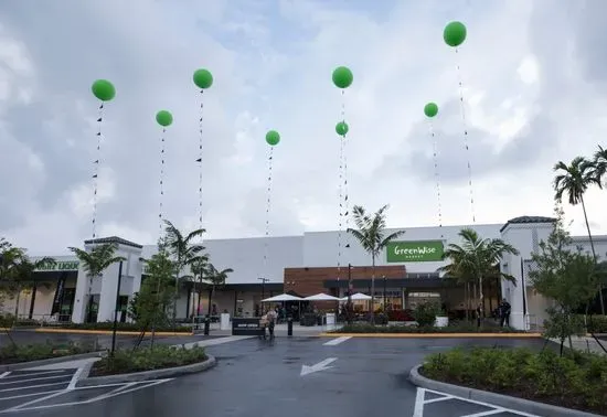 Publix Super Market at Lakeside Centre