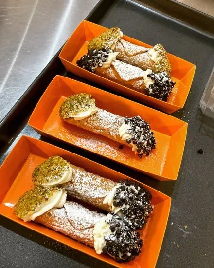 Yolo Cannolo