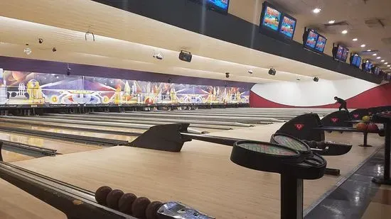 Bowlero Pikesville