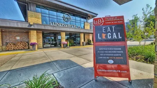 Lunds & Byerlys Creations Café - France Ave