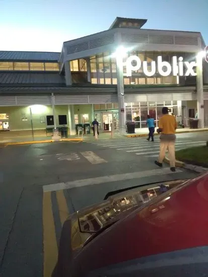 Publix Super Market at Pembroke Commons