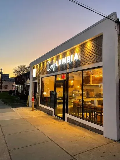 Cafelombia Bakery & Restaurant