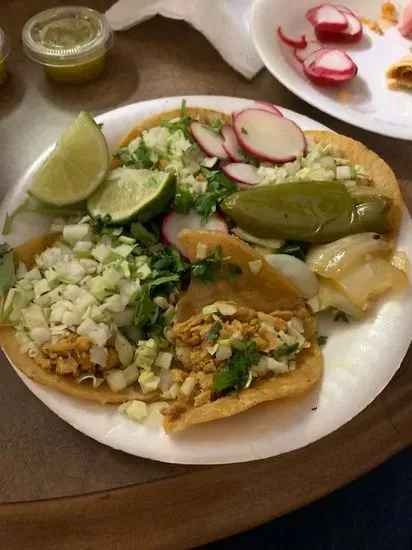 Taco truck: El Borrego Viudo