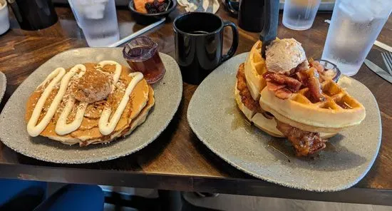 Flip’N Jacks Pancake House & Eatery