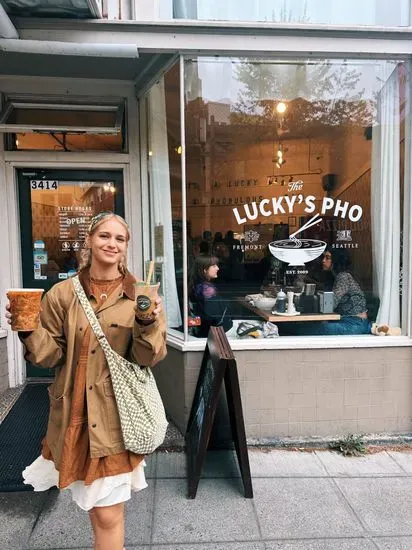 Lucky's Pho