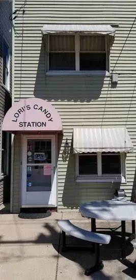 Lori's Candy Station