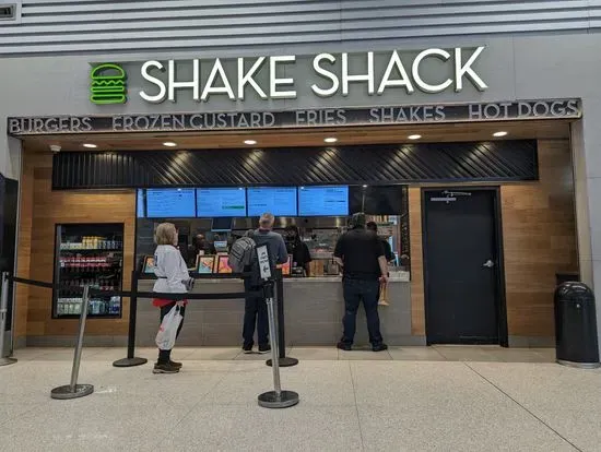 Shake Shack Indianapolis Airport