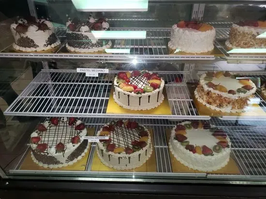 Casa Blanca Bakery