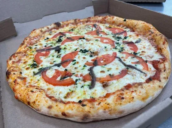 Matteo’s artisan pizza