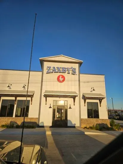 Zaxbys Chicken Fingers & Buffalo Wings