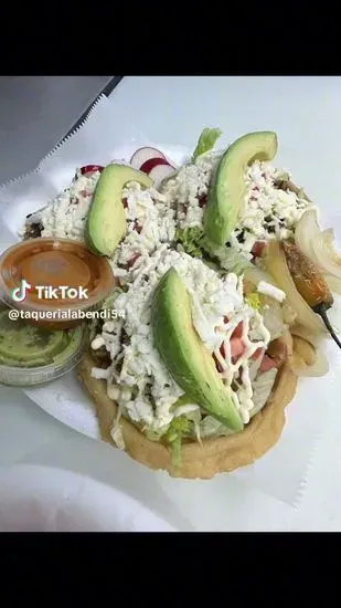 Taqueria La Bendicion Taco Truck