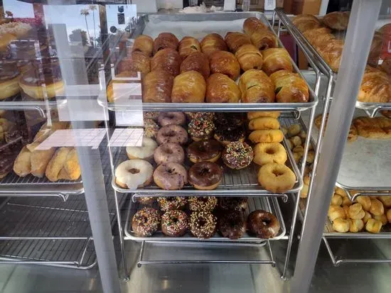 MK’s Fresh Donuts & Coffee