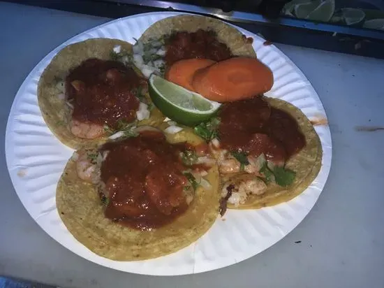 Ruddys Taco truck