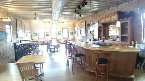 Hawks Nest At The Harbor