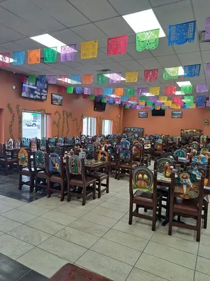 Victor's Mexican Restaurante 2