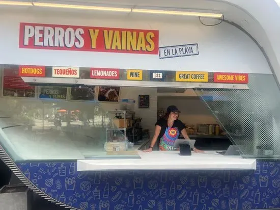 Perros y Vainas